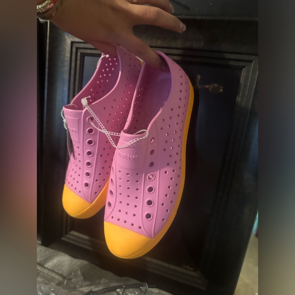 NWT NATIVE (croc like sneaker style) pink and orange